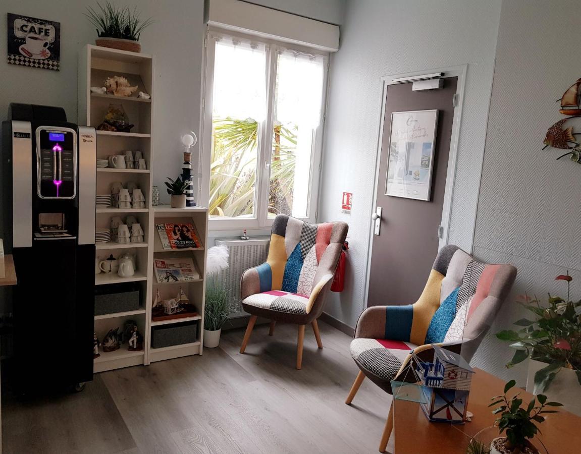 The Originals Access, Hotel Corinna, Royan Esterno foto