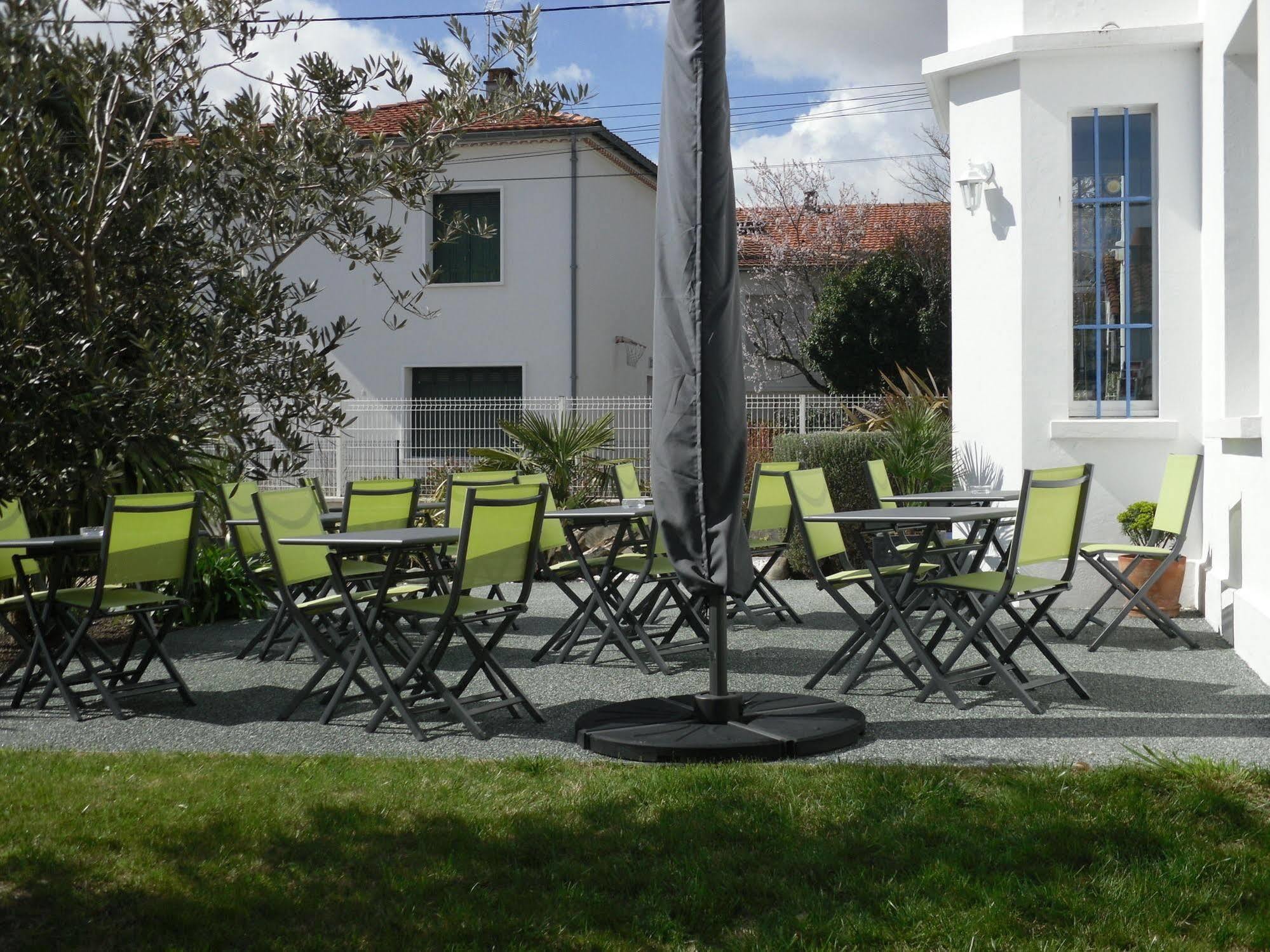 The Originals Access, Hotel Corinna, Royan Esterno foto